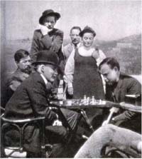 Lenin gioca a scacchi con Bogdanov (Capri 1908)