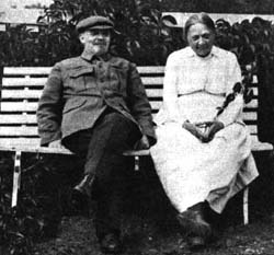 Lenin e la Krupskaja a Gorky